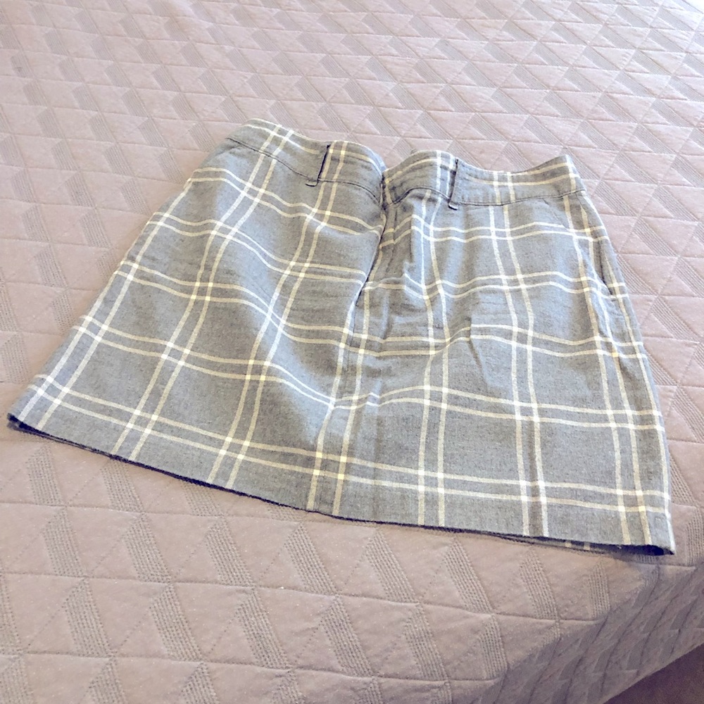 Plaid mini skirt